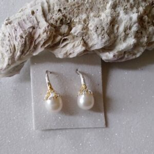 Pretty sterling silver pearl earrings