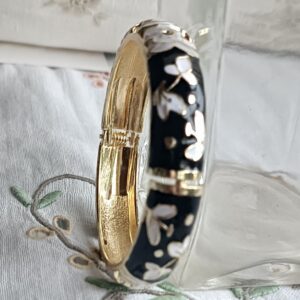 Black & white bangle with floral detail