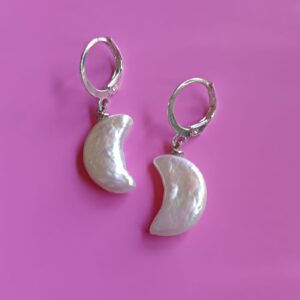 Pretty freshwater pearl earrings