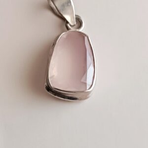 Rose quartz & Sterling silver pendant